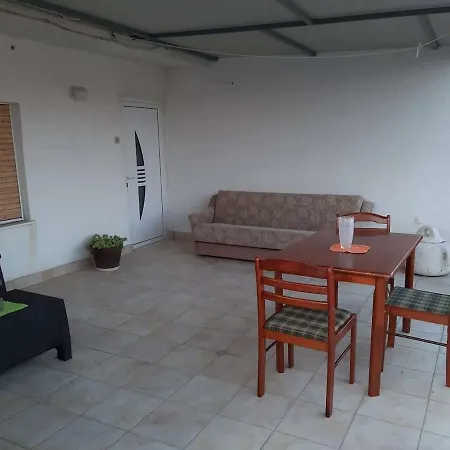 Apartment Lucija